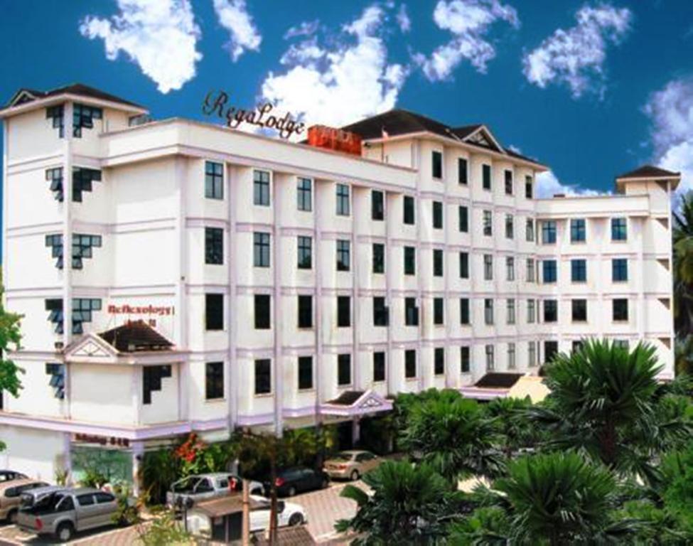 Regalodge Hotel & Spa Ипох Экстерьер фото