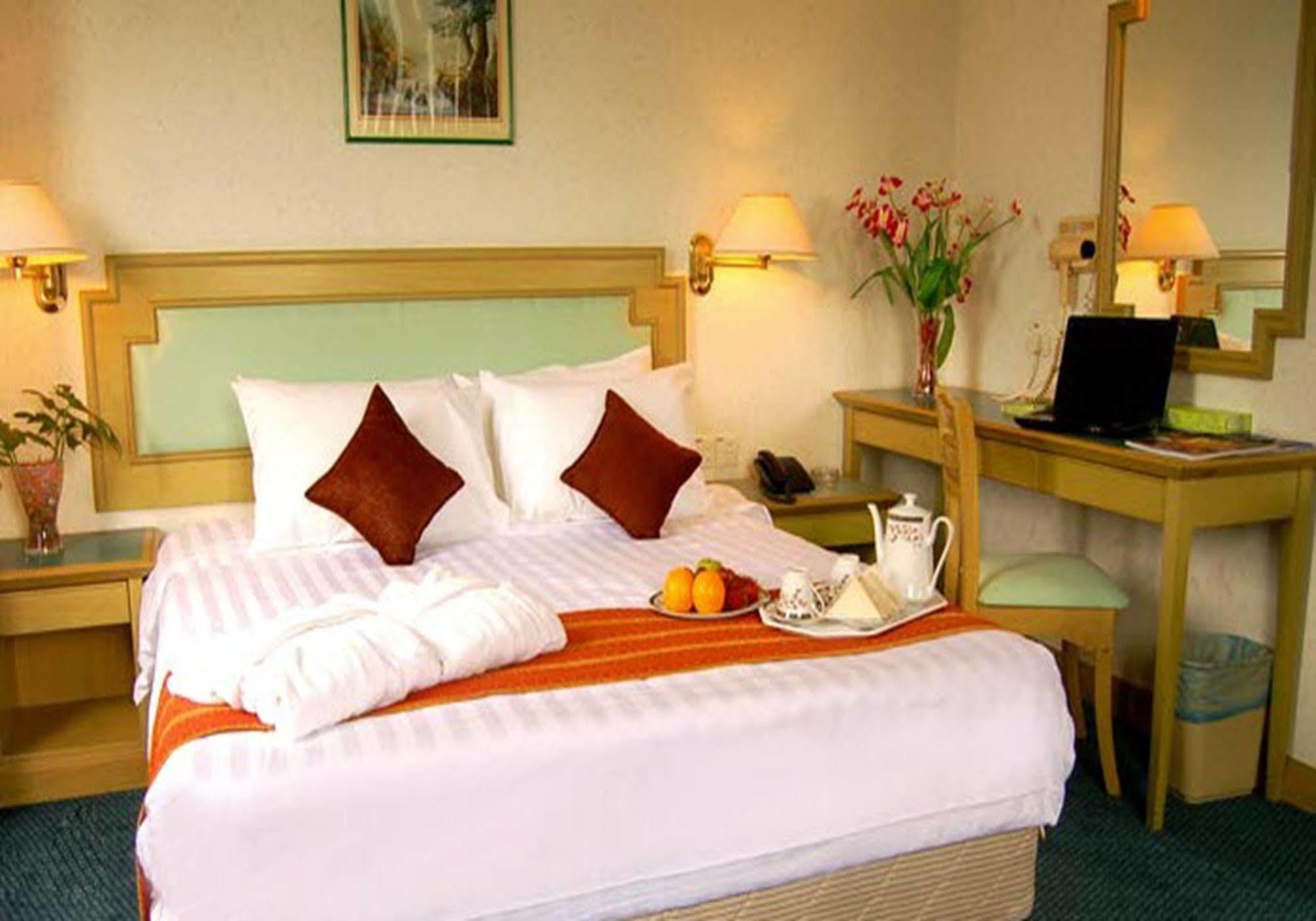 Regalodge Hotel & Spa Ипох Экстерьер фото